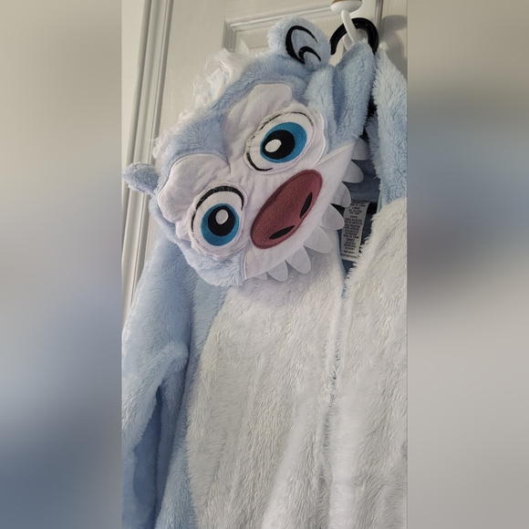 BUNDLE & SAVE • #136 • Abominable Snowman Yeti Onesie • Adult Medium - Picture 6 of 11